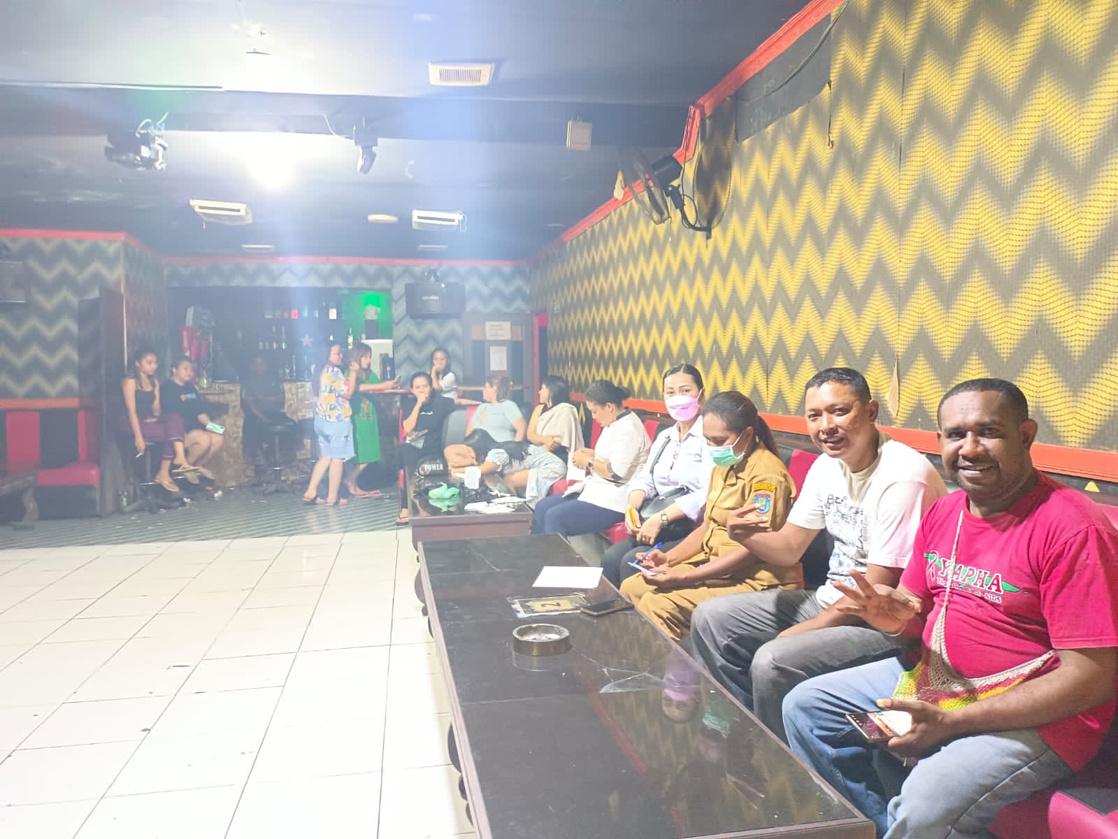 Caffe Bintang Serui Ikuti VCT Mobile, Upaya Deteksi HIV
